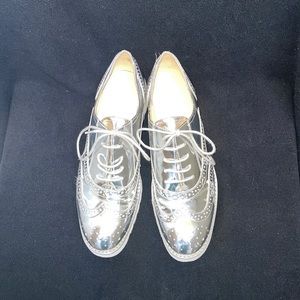 Sexy silver loafers Nine West